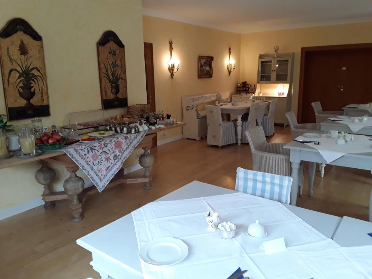 Gaestehaus Am Alten Hafen Йорк Екстер'єр фото
