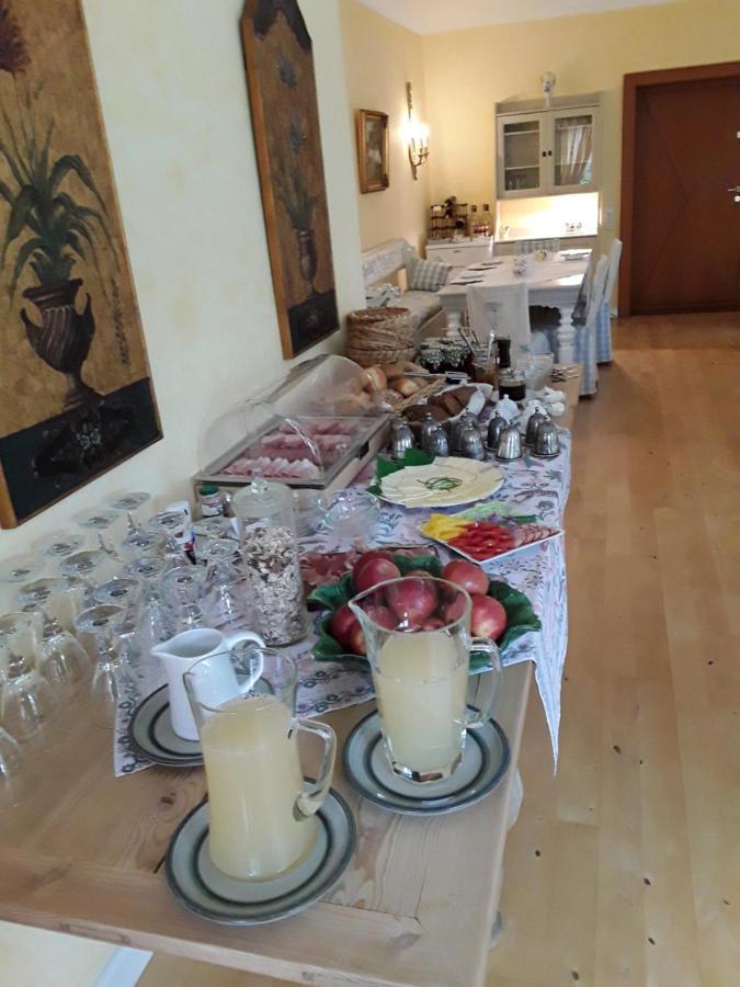 Gaestehaus Am Alten Hafen Йорк Екстер'єр фото